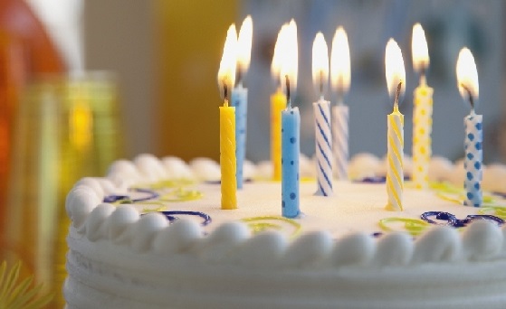 Burdur Baton yaş pasta yaş pasta doğum günü pastası satışı